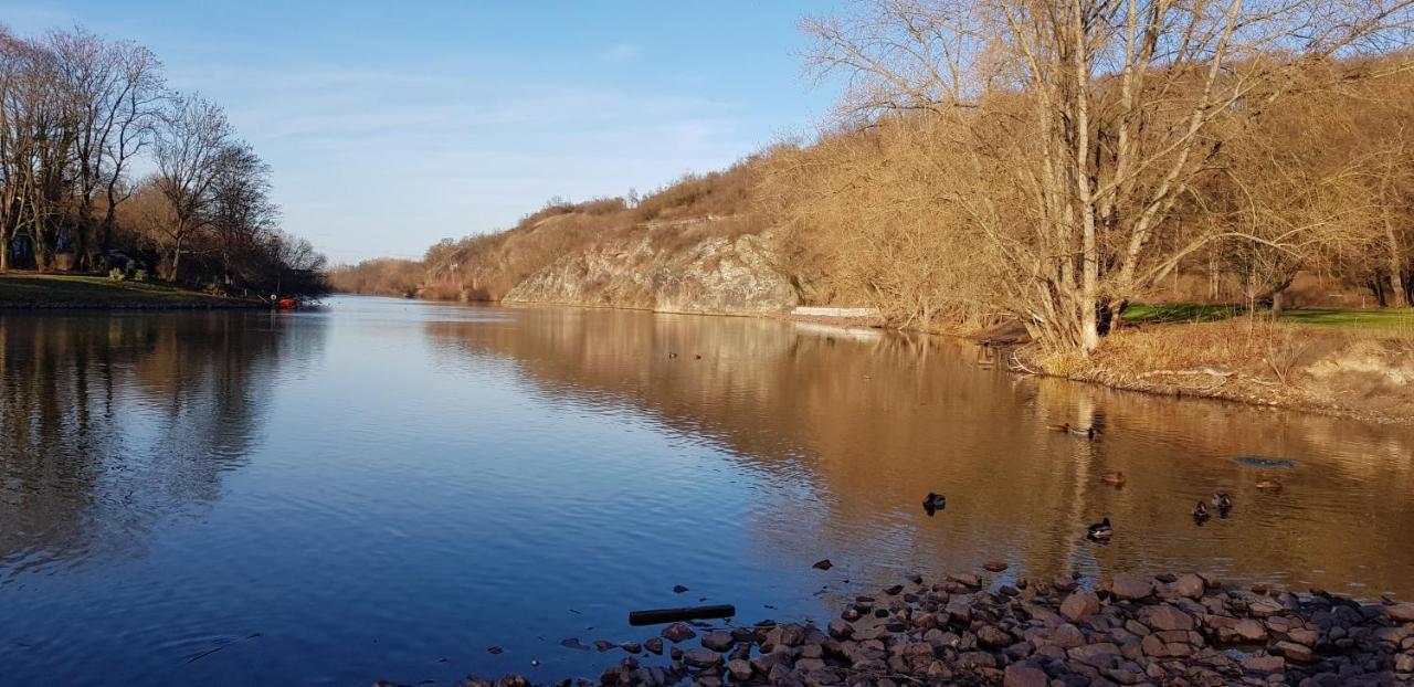 Tipp - Halle Idyllisch Am Fluss Krollwitz Екстер'єр фото